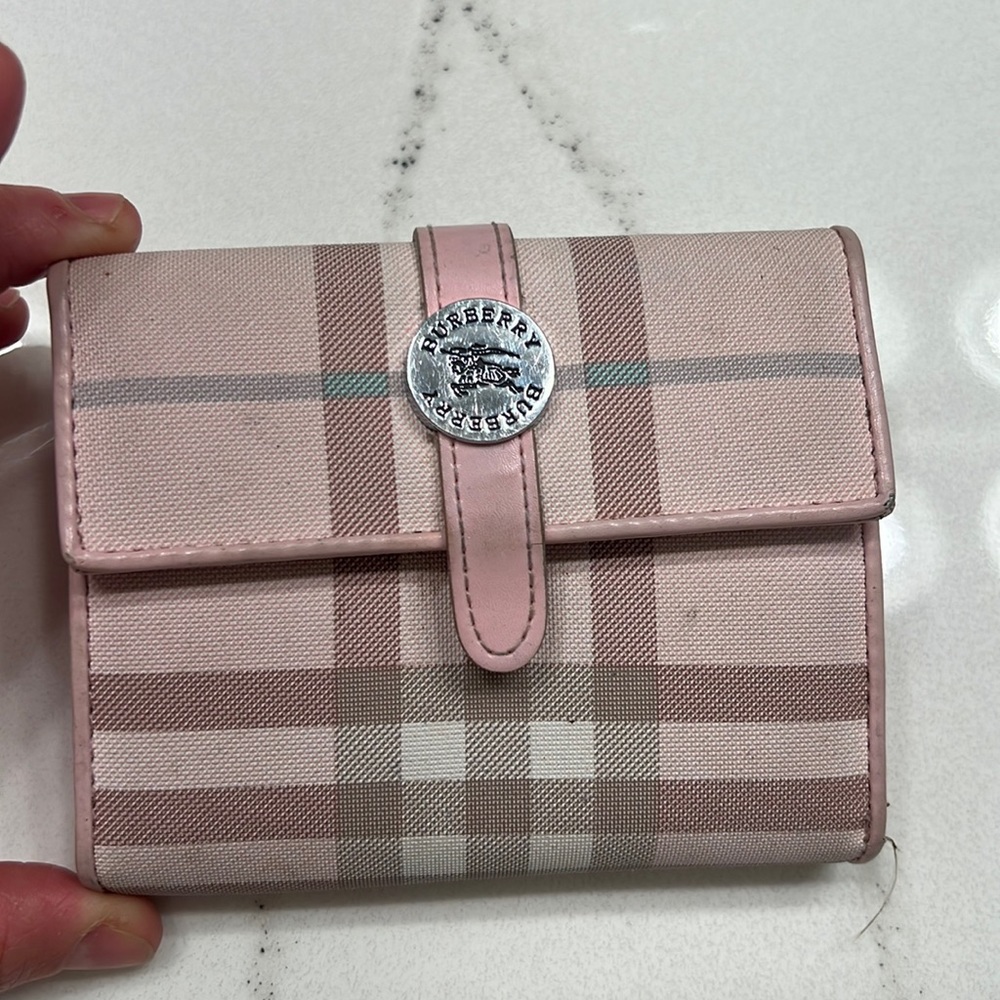 Pink vintage Burberry wallet
